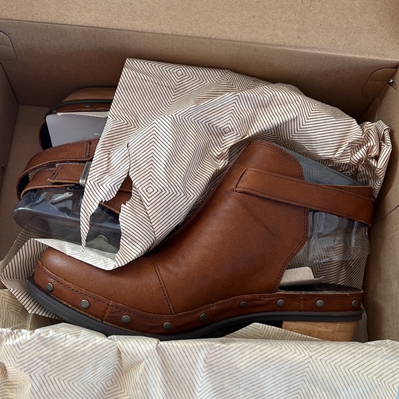 NIB - Chaco Cataluna Slingback Clog Boot - Discontinued Style New in Box - Picture 5 of 13